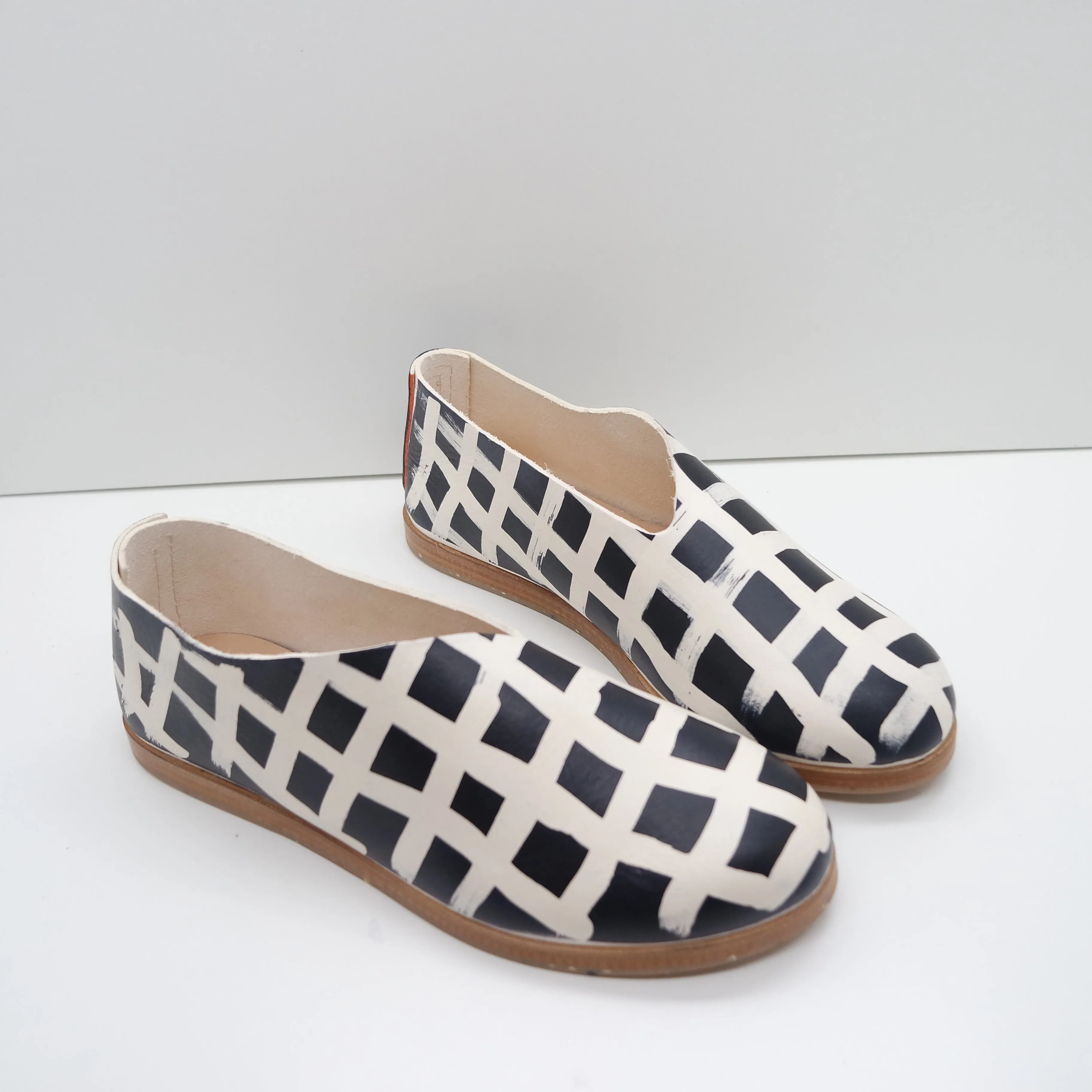 BBF24 SALE. SIZE 37. THE RAE. REVERSE GINGHAM. NORI. PHL