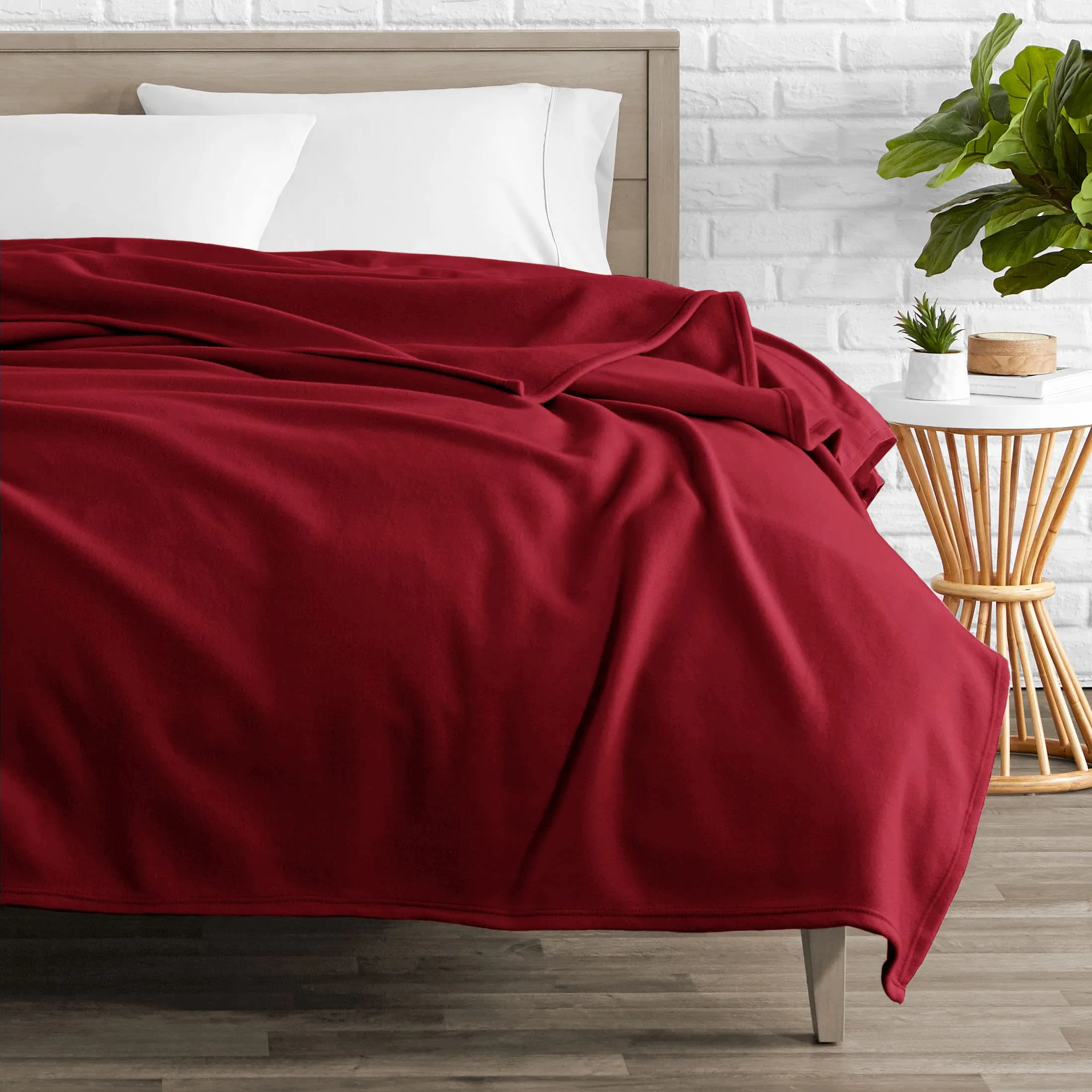 BSB HOME Plain Polar Fleece Heavy Weight Single Bed Blanket Warm Soft & Comfortable for Winter/AC Room/Hotel/Donation/Travelling (Red/Maroon, 800 Gram, 60X90 Inches)