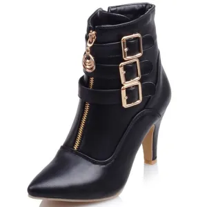 Buckle pointed Roman boots