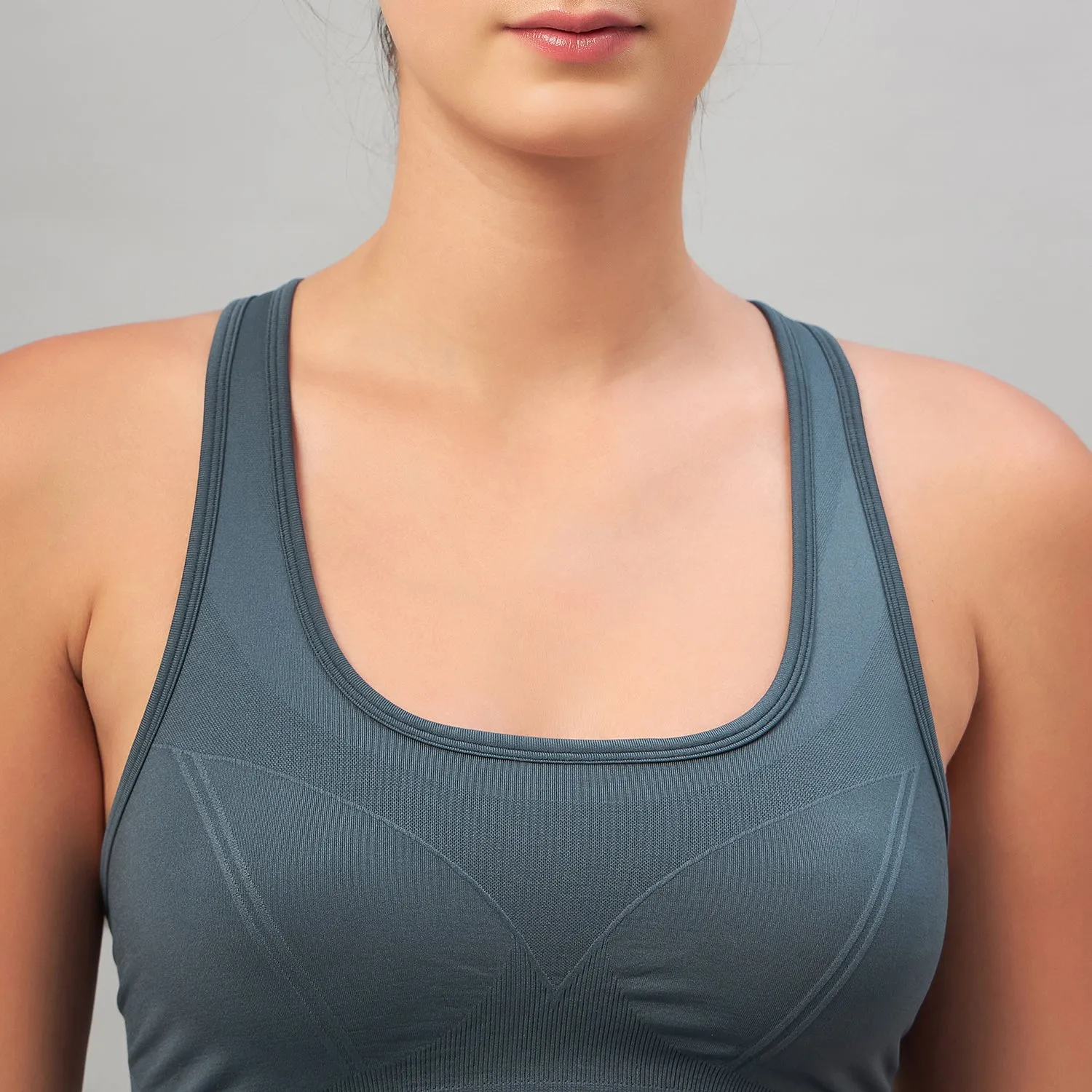 C9 Airwear seamless Sports Bra For Women - Geranium