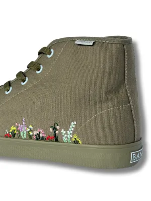 Flirty Floral High Top