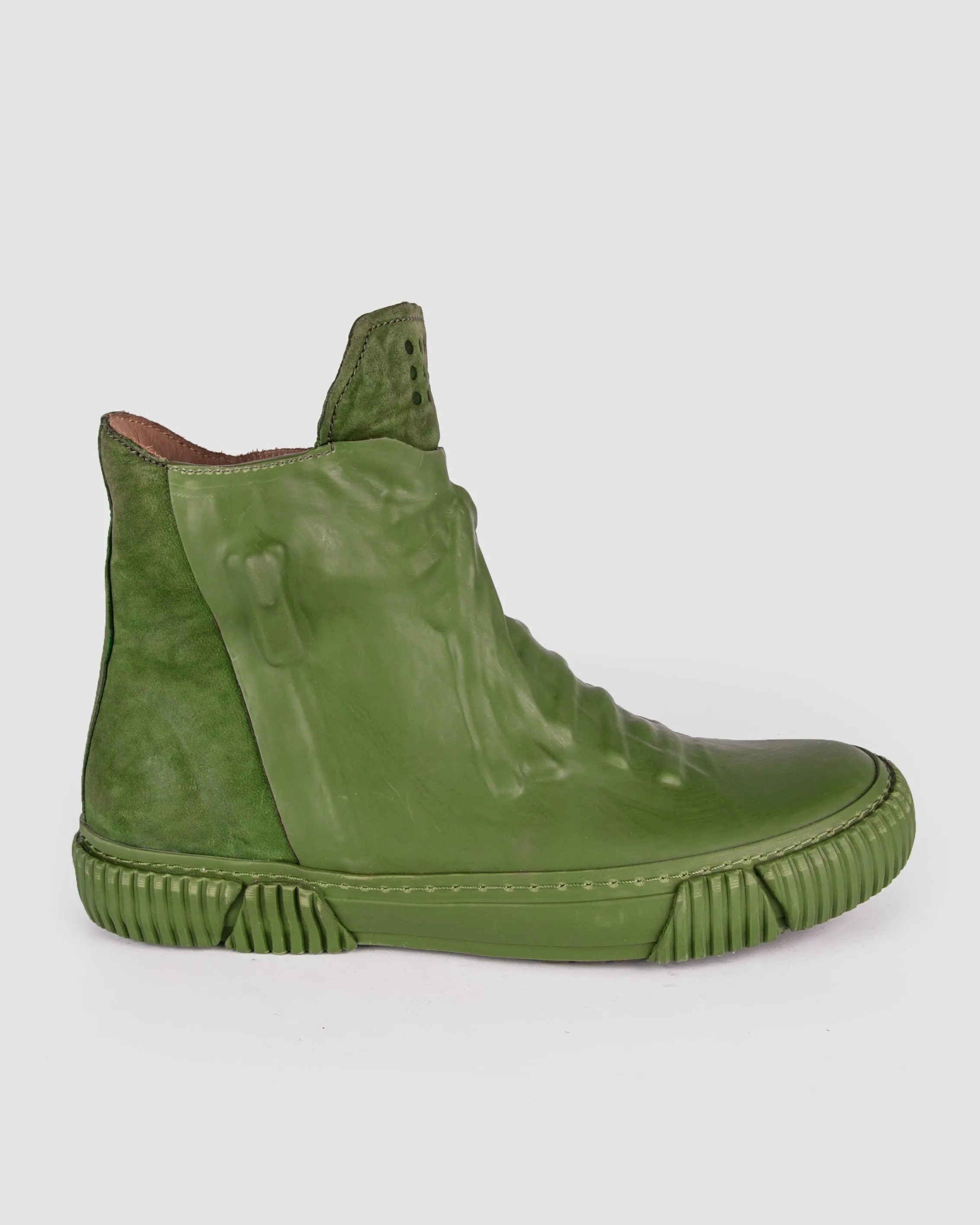 Rubber covered High-top green