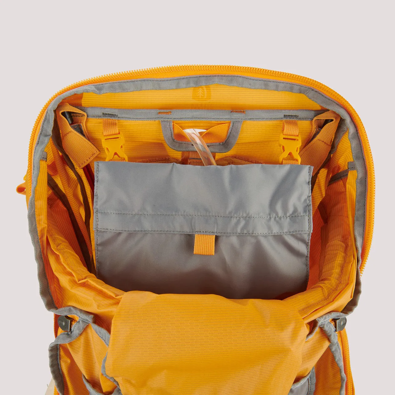 Sierra Designs Flex Capacitor 40-60L Backpack